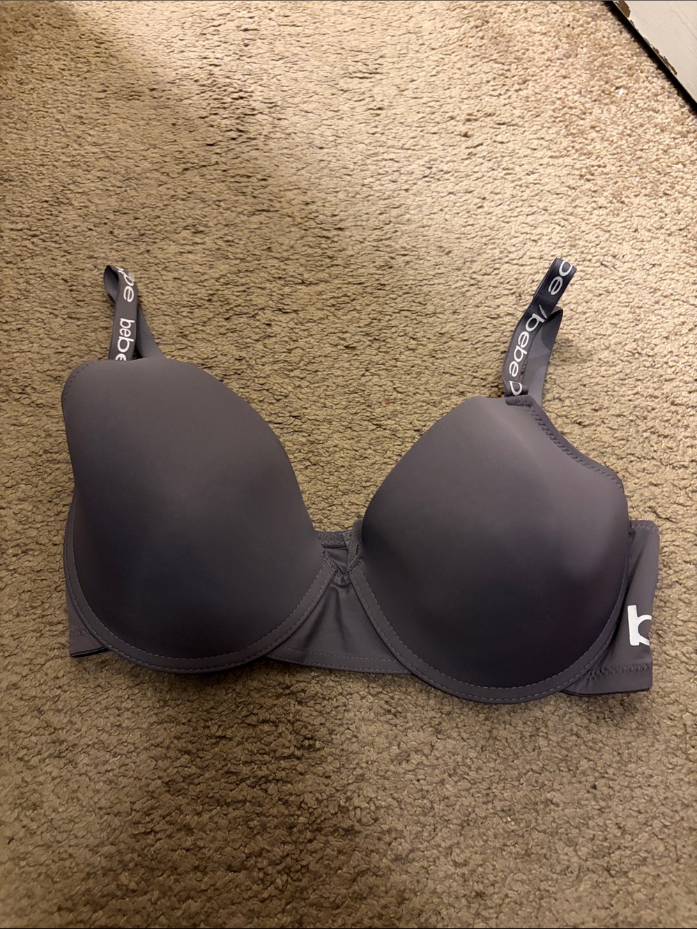 bebe Smooth Molded T-Shirt Bra in Charcoal